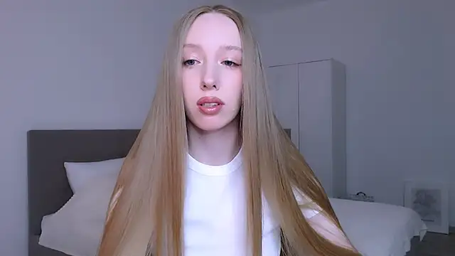 Luna insniity online show from 04.02.26