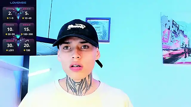 Snapshot of _justinmoon2 chatting on 01.05.25 justinmoon2 online show from 01.05.25