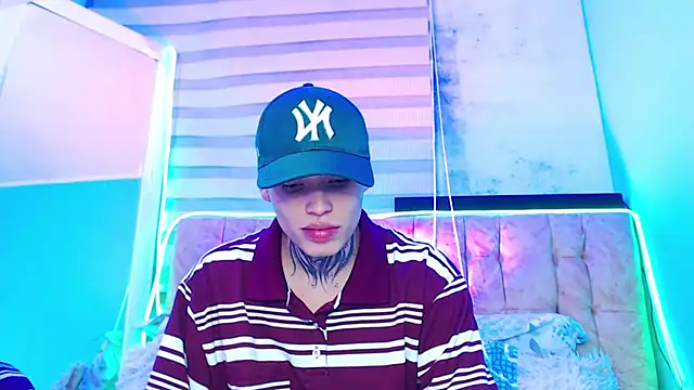 Snapshot of _justinmoon2 chatting on 03.11.25 justinmoon2 online show from 03.11.25