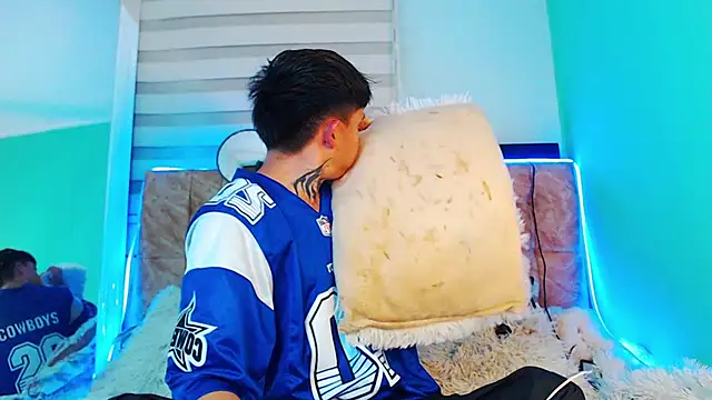 Snapshot of _justinmoon2 chatting on 03.16.25 justinmoon2 online show from 03.16.25