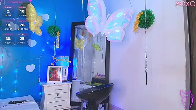 Snapshot of Eylend_Lisboa chatting on 11.05.25 Eylend Lisboa online show from 11.05.25