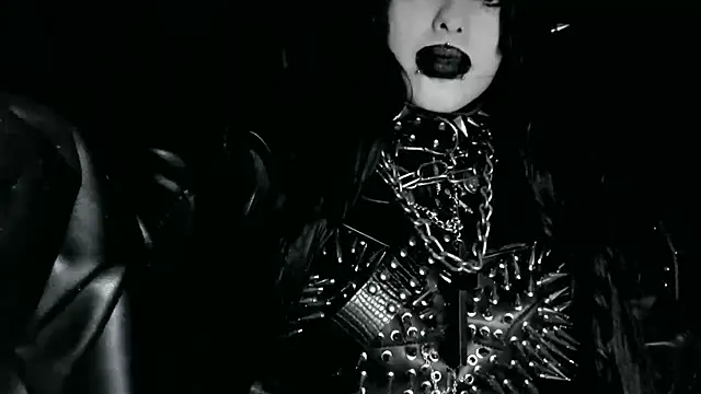 XXIOUX online show from 07.03.26