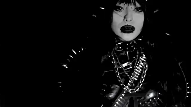 XXIOUX online show from 07.05.26