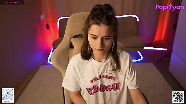 Snapshot of popityan1 chatting on 11.26.25 popityan1 online show from 11.26.25