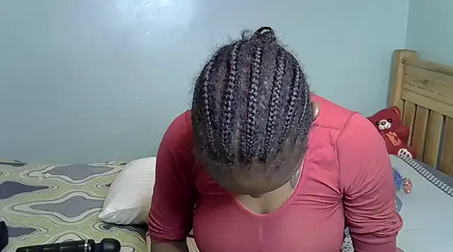 Snapshot of Enkarxx chatting on 02.28.25 Enkarxx online show from 02.28.25