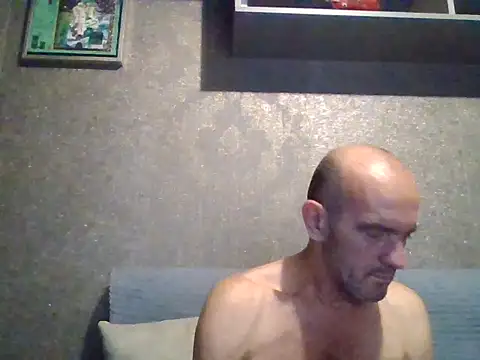 Snapshot of skorpibg65 chatting on 11.19.25 skorpibg65 online show from 11.19.25