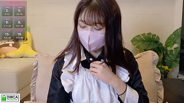 Snapshot of SUZU_ chatting on 03.28.26 SUZU online show from 03.28.26