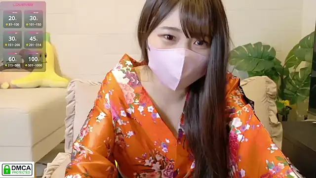 Snapshot of SUZU_ chatting on 03.30.26 SUZU online show from 03.30.26