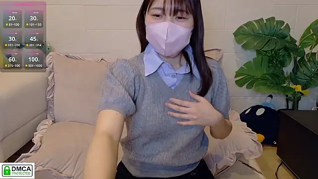 Snapshot of SUZU_ chatting on 04.16.26 SUZU online show from 04.16.26