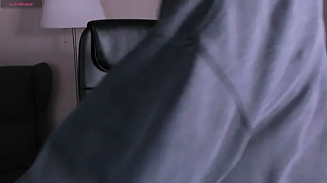 Snapshot of _tokyo_ghoul chatting on 12.14.24 tokyo ghoul online show from 12.14.24