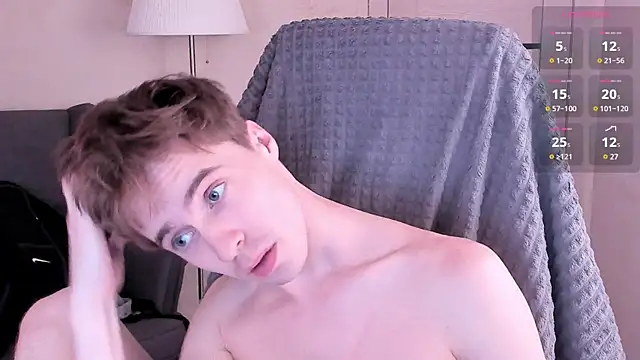 Snapshot of _tokyo_ghoul chatting on 01.05.25 tokyo ghoul online show from 01.05.25