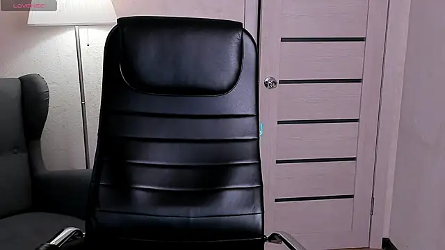 Snapshot of _tokyo_ghoul chatting on 03.01.25 tokyo ghoul online show from 03.01.25