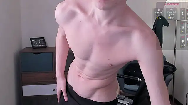 Snapshot of _tokyo_ghoul chatting on 03.13.25 tokyo ghoul online show from 03.13.25