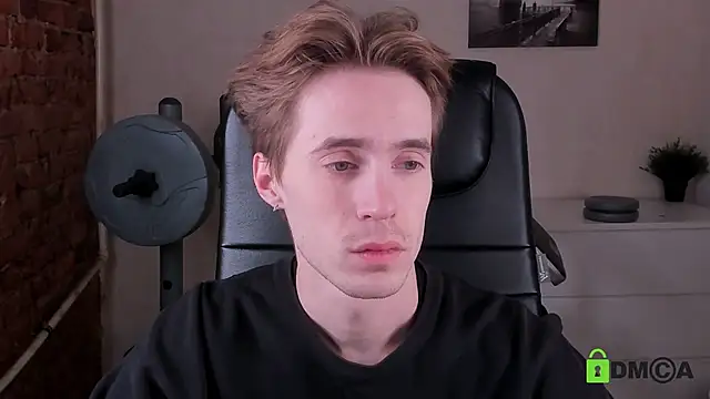 Snapshot of _tokyo_ghoul chatting on 11.08.25 tokyo ghoul online show from 11.08.25