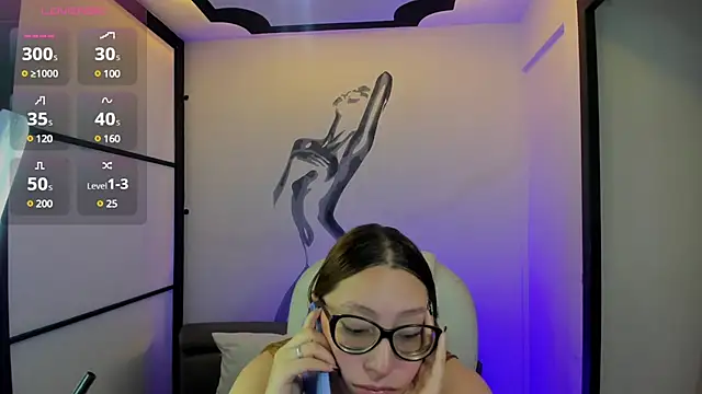 NiickyJones online show from 02.14.25