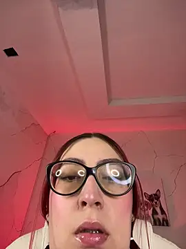 NiickyJones online show from 01.10.26