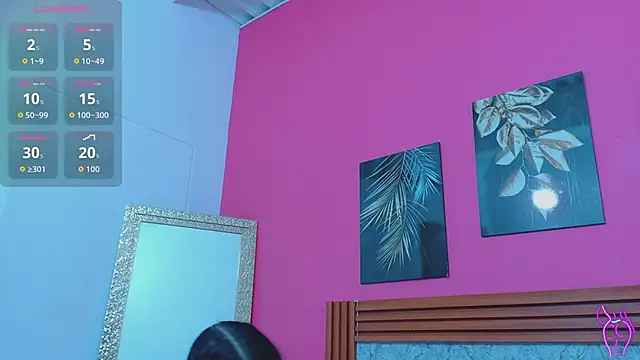 Snapshot of littlee_emilyy_ chatting on 04.09.26 littlee emilyy online show from 04.09.26