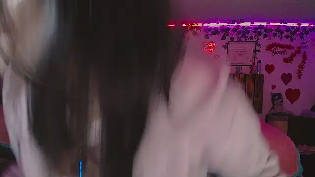 azahar  ziiz online show from 09.09.25