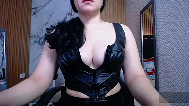 megancero online show from 12.05.25