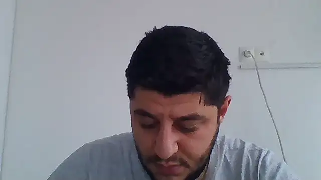 Snapshot of erkekkkadam chatting on 11.30.25 erkekkkadam online show from 11.30.25