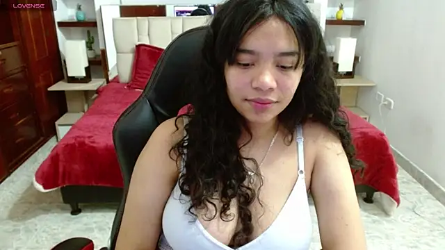 laureentt  online show from 03.21.25