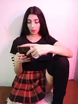 Felicia smok3 online show from 12.06.24