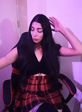 Felicia smok3 online show from 12.10.24