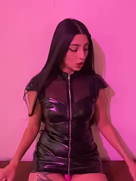 Felicia smok3 online show from 01.31.25