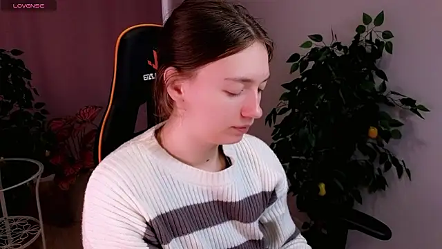 SwettyMolly online show from 03.21.26