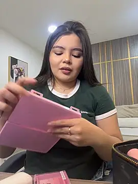 IsabellaAllen online show from 05.15.26