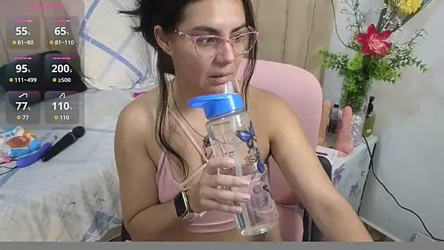 lovely trix online show from 04.14.26