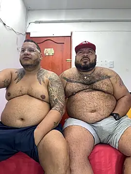 Snapshot of Latino_bigcock chatting on 09.23.25 Latino bigcock online show from 09.23.25