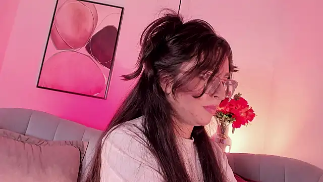 Eva Macalliter online show from 03.27.26