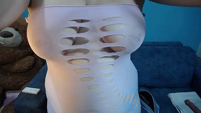 Sunny rayz  online show from 02.21.26