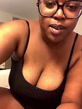 SweetHoneyBunz online show from 01.14.26