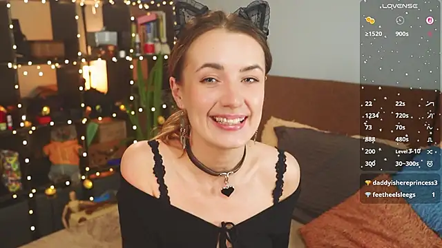 Snapshot of bananya_kitty chatting on 02.11.26 bananya kitty online show from 02.11.26