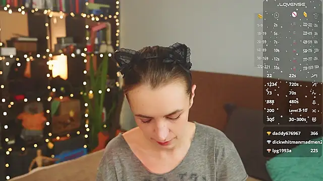 Snapshot of bananya_kitty chatting on 03.17.26 bananya kitty online show from 03.17.26