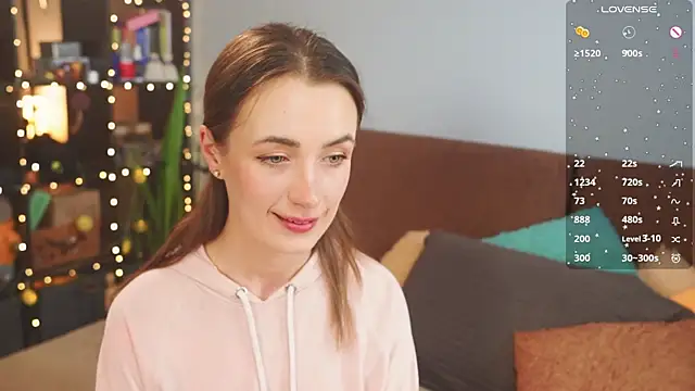 Snapshot of bananya_kitty chatting on 04.07.26 bananya kitty online show from 04.07.26