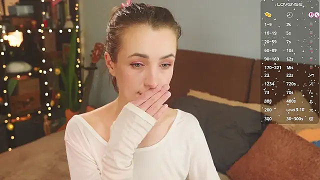 Snapshot of bananya_kitty chatting on 04.16.26 bananya kitty online show from 04.16.26