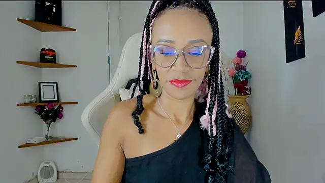 ScarlettMalbec online show from 01.13.25