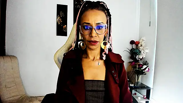 ScarlettMalbec online show from 02.25.25