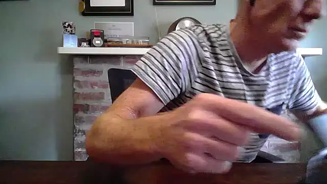 jiggy77777 online show from 02.13.25