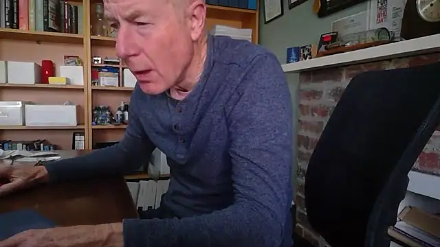 jiggy77777 online show from 09.23.25