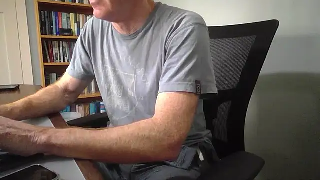 jiggy77777 online show from 01.18.26