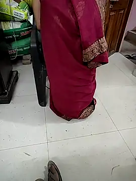 COUPLLE VILLAGE online show from 02.27.25