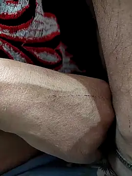 COUPLLE VILLAGE online show from 03.21.25