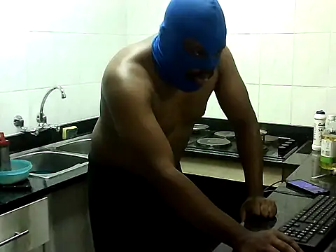 Yardie bone online show from 12.02.25