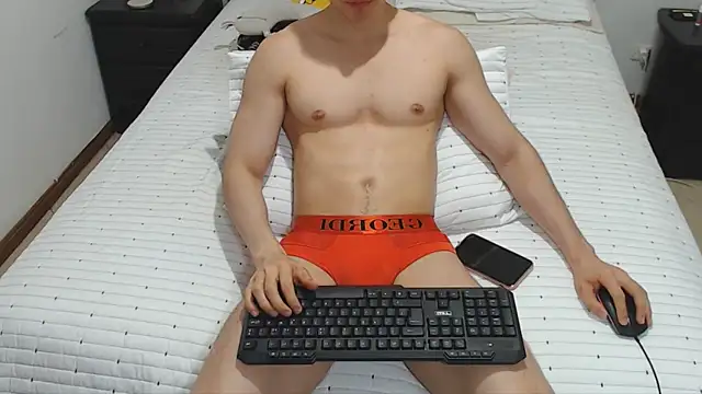 Snapshot of JahsHot chatting on 12.25.24 JahsHot online show from 12.25.24