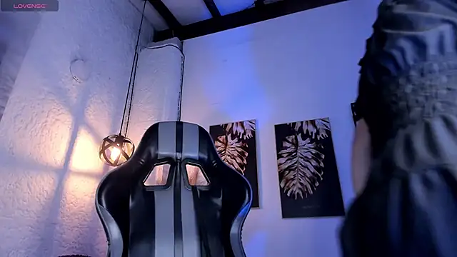 Alizon 1 online show from 09.30.25