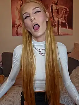 LessiaMia online show from 01.29.25